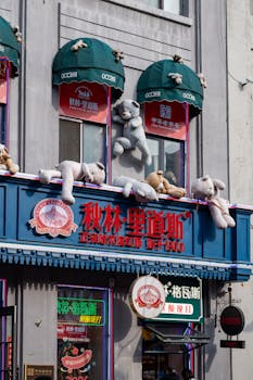 深山寻宝的精密工艺：瑞声科技如何卡位AI时代的“隐形冠军”？ 股票财经