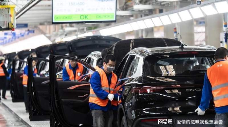  技术跃迁的底层逻辑：从追赶者到定义者的中国方案深度拆解 IT技术 技术跃迁的底层逻辑：从追赶者到定义者的中国方案深度拆解 IT技术 技术跃迁的底层逻辑：从追赶者到定义者的中国方案深度拆解 IT技术 技术跃迁的底层逻辑：从追赶者到定义者的中国方案深度拆解 IT技术